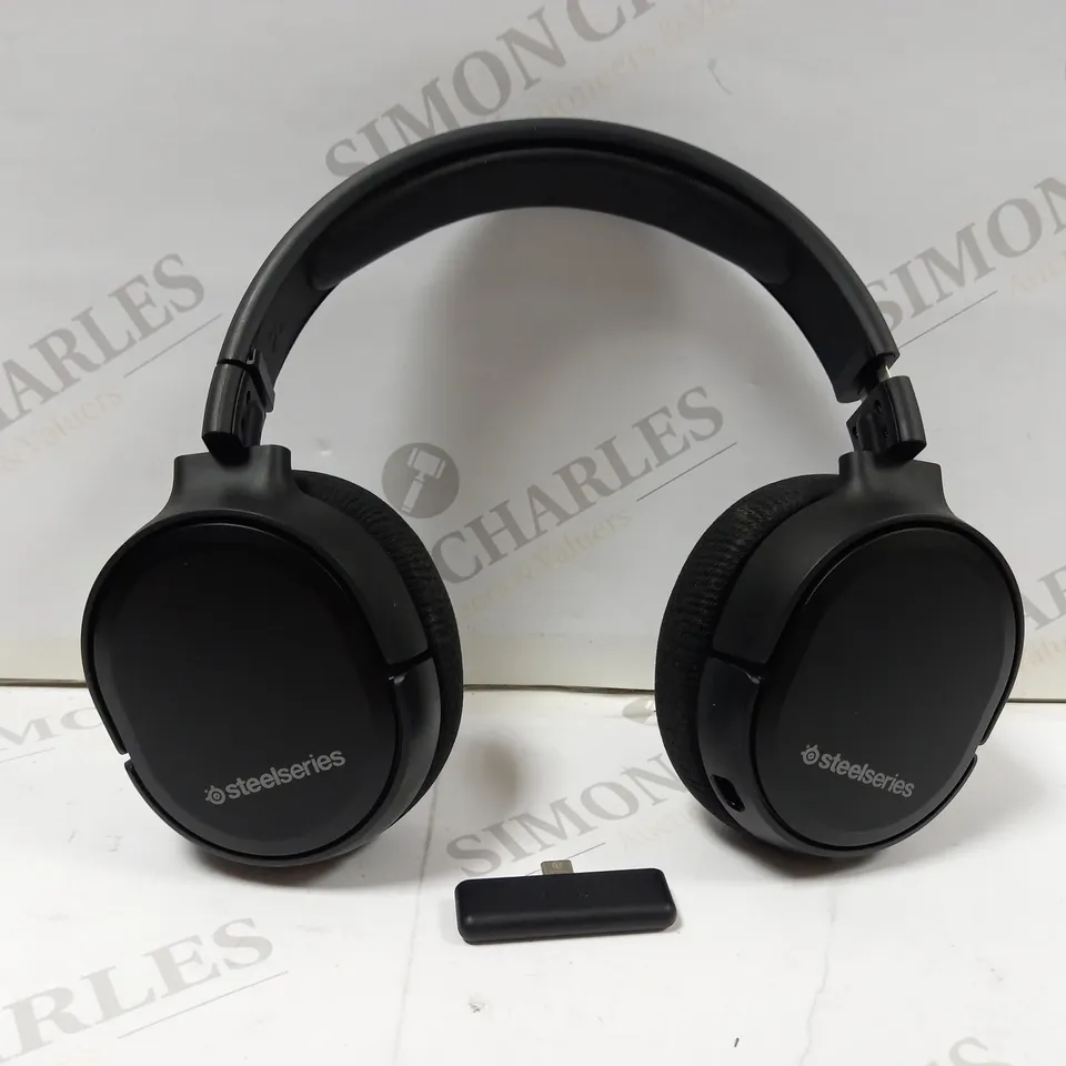 STEELSERIES GAMING HEADSET BLACK