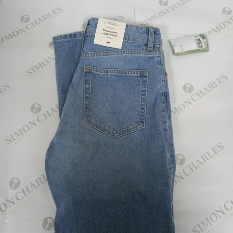 H&M MOM JEANS HIGH WAIST SIZE UNSPECIFIED