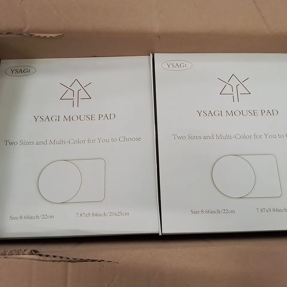 BOX CONTAINING APPROXIMATELY 75 BOXED MOUSE MAT PADS (COLOURS MAY VARY)