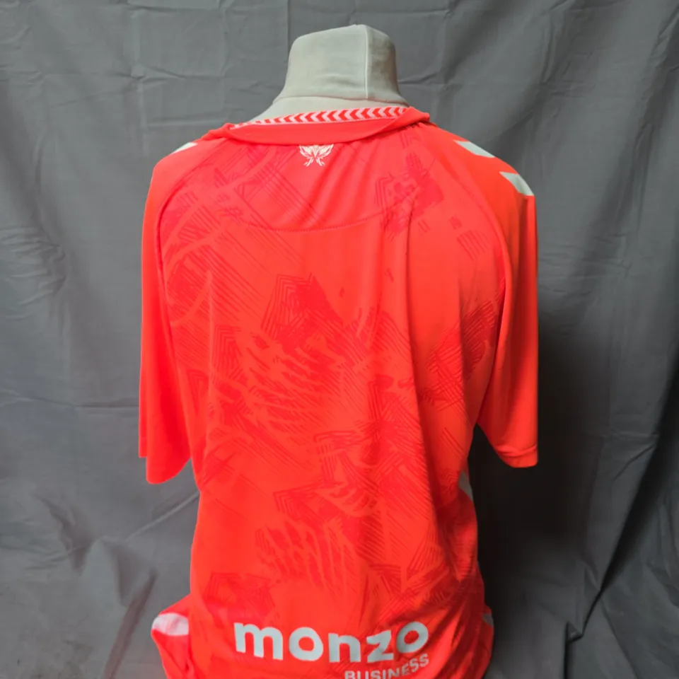 COVENTRY CITY FC FOOTBALL AWAY SHIRT – CORAL/ORANGE – HUMMEL – MONZO SPONSOR – SIGNED, ADULT UK SIZE L