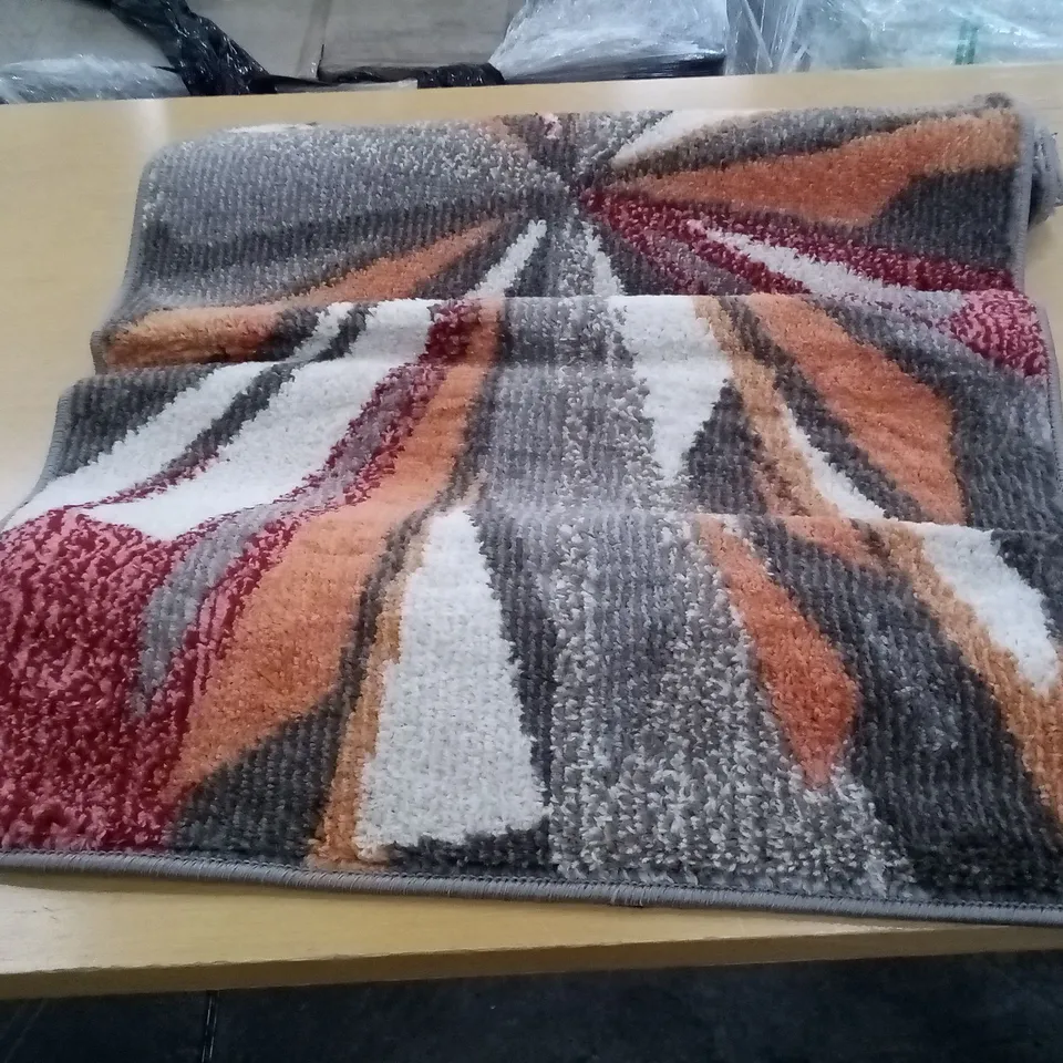 BAILEY_RAY GEOMETRIC TERRACOTTA RUG 60 * 110CM