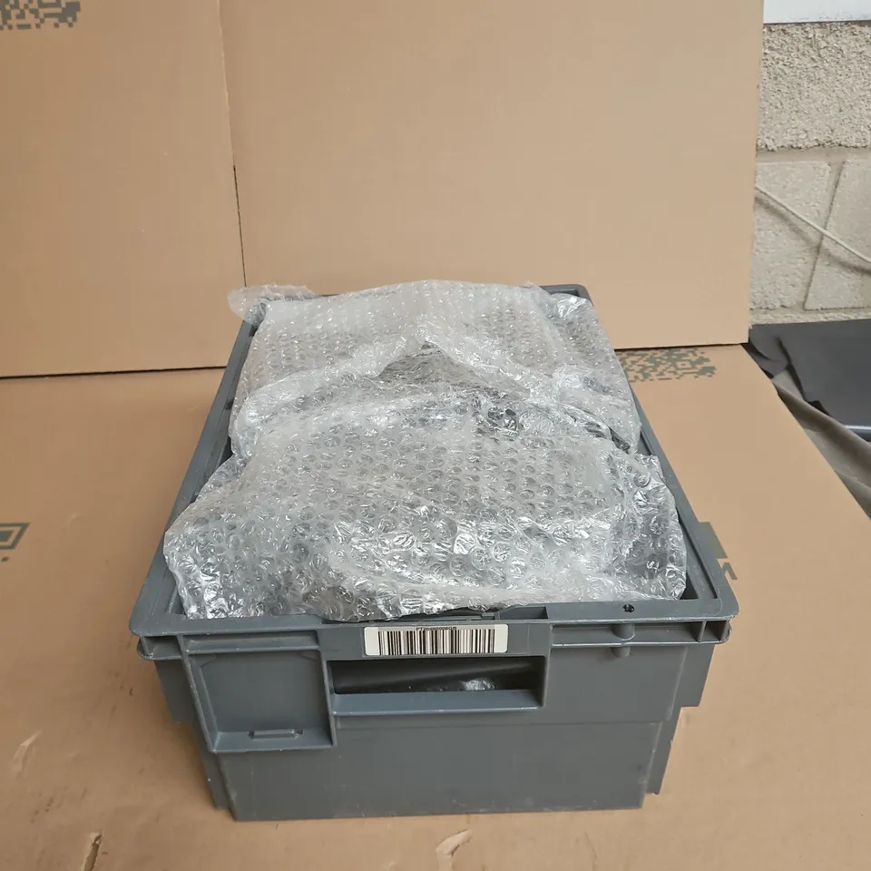 TOTE OF APPROXIMATELY 10 ASSORTED ITEMS TO INCLUDE SKY HUB, BT HUB, TP LINK AV1300 ETC
