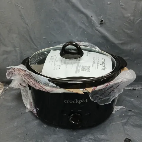 BOXED CROCKPOT MANUAL SLOW COOKER 3.7L