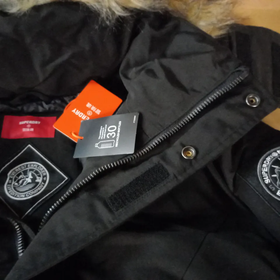 SUPERDRY CODE EVEREST PARKA IN BLACK - UK S
