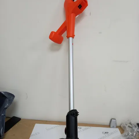 BOXED YARD FORCE 32CM LAWNMOWER AND TRIMMER