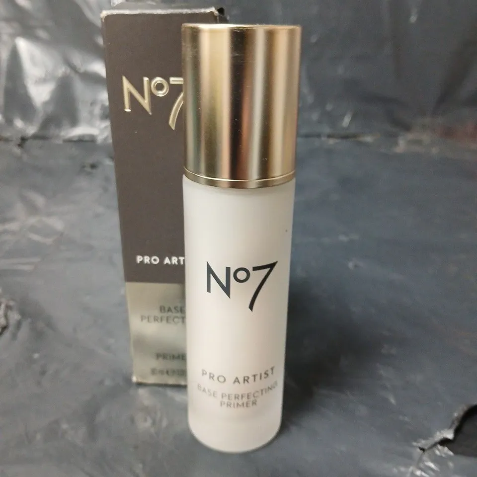 NO7 PRO ARTIST BASE PERFECTING PRIMER - 30ML