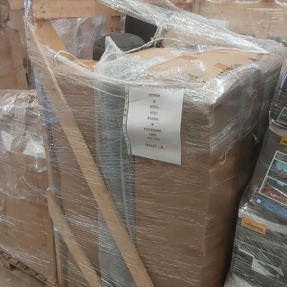 PALLET CONTAINING APPROXIMATELY 9x MIXED SIZED PUNCH BAGS