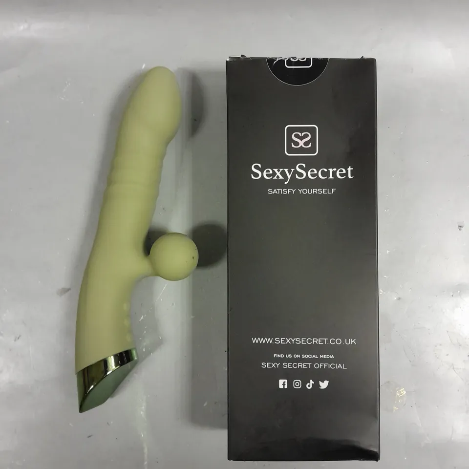 BOXED SEXY SECRET VIBRATING THRUSTING DILDO 