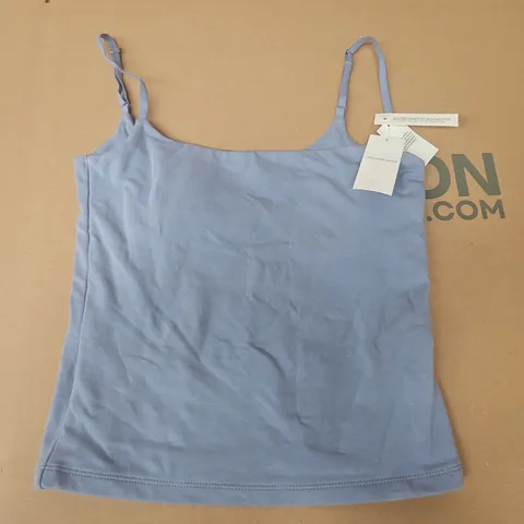ABERCROMBIE & FITCH BRA-FREE COLLECTION SLEEVELESS TOP β LIGHT BLUE, UK 8 (S)