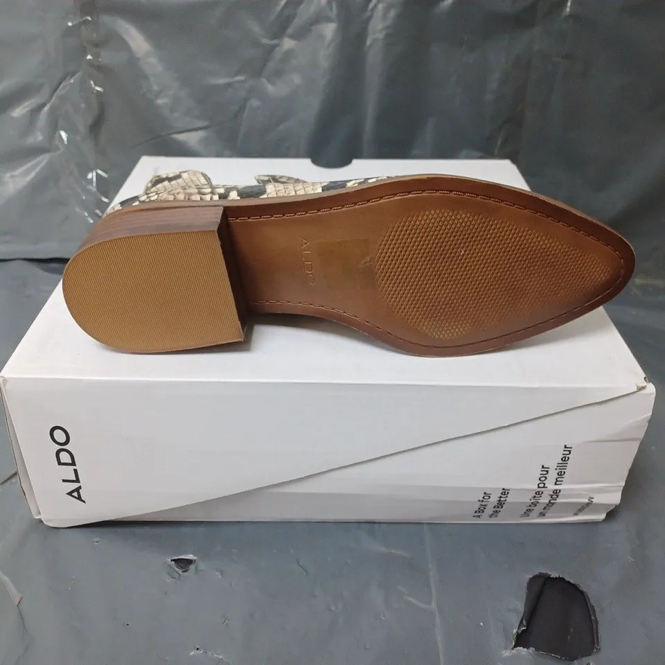 BOXED PAIR OF ALDO KAICA BEIGE LEATHER SHOES SIZE 5