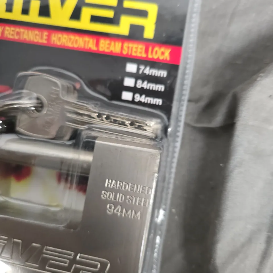 RIIVER HARDENED SOLID STEEL 94MM PADLOCK WITH 2 KEYS