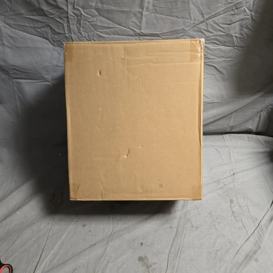 AMAZON BASICS 6-SHEET SHREDDER WITH CREDIT CARD SLOT - BLACK