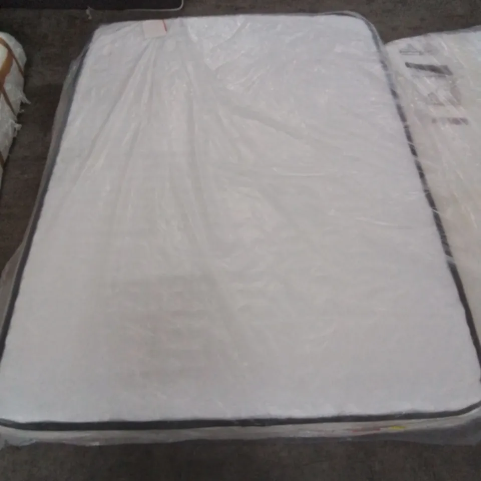 QUALITY BAGGED 4'6 DOUBLE POCKET SPRUNG MATTRESS 