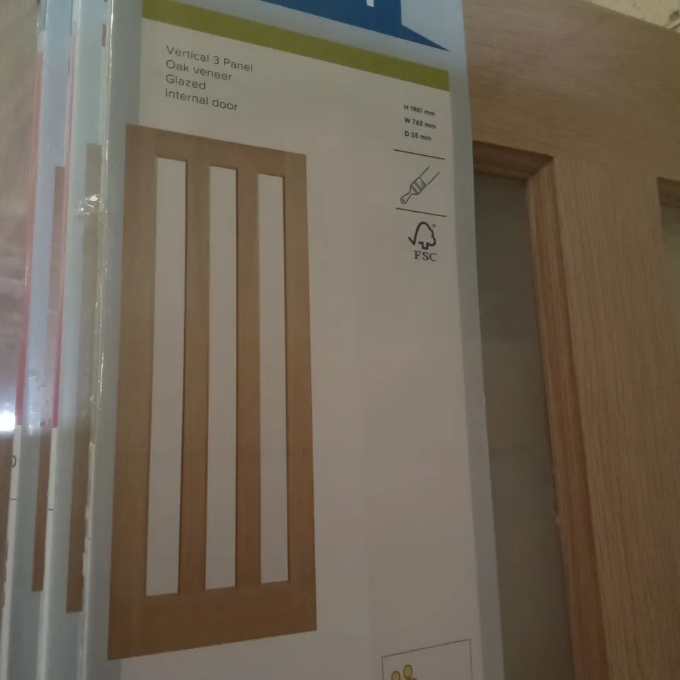 GEOM 1981 X 1981MM OAK VENEER INTERNAL DOOR 