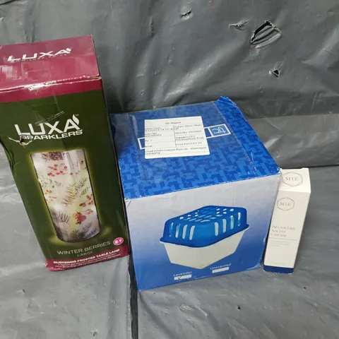 APPROXIMATELY 10 ASSORTED ITEMS TO INCLUDE LUXA SPARKLERS LAMP, REUSABLE DEHUMIDIFIER, NIGHT CREAM, ETC