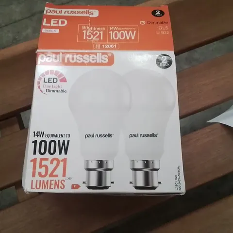 PALLET CONTAINING A LARGE QUANTITY OF BULBS 