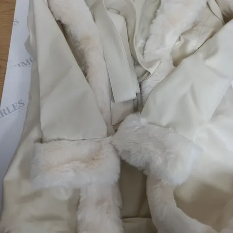 CREAM LEATHER JACKET WHITE WITH FUR RLINING SIZE S