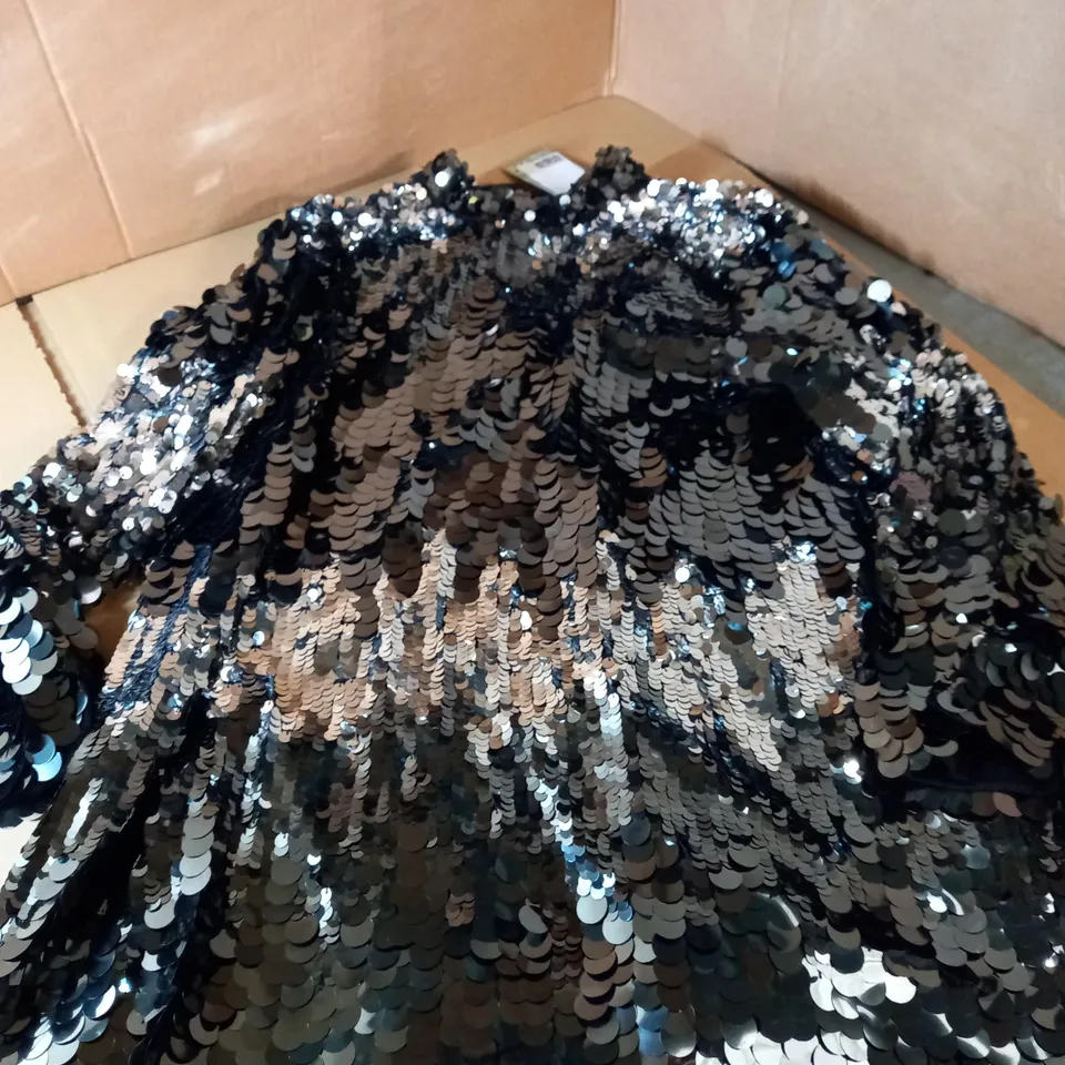H&M SEQUIN LONG SLEEVED DRESS - SIZE EU L