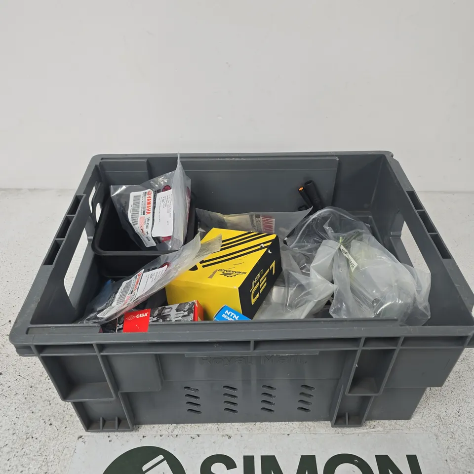 APPROXIMATELY 20 ASSORTED ITEMS INCLUDING YAMAHA SHIM CALIPER, YAMAHA BOOT CALIPER AND YAMAHA PIN PAD