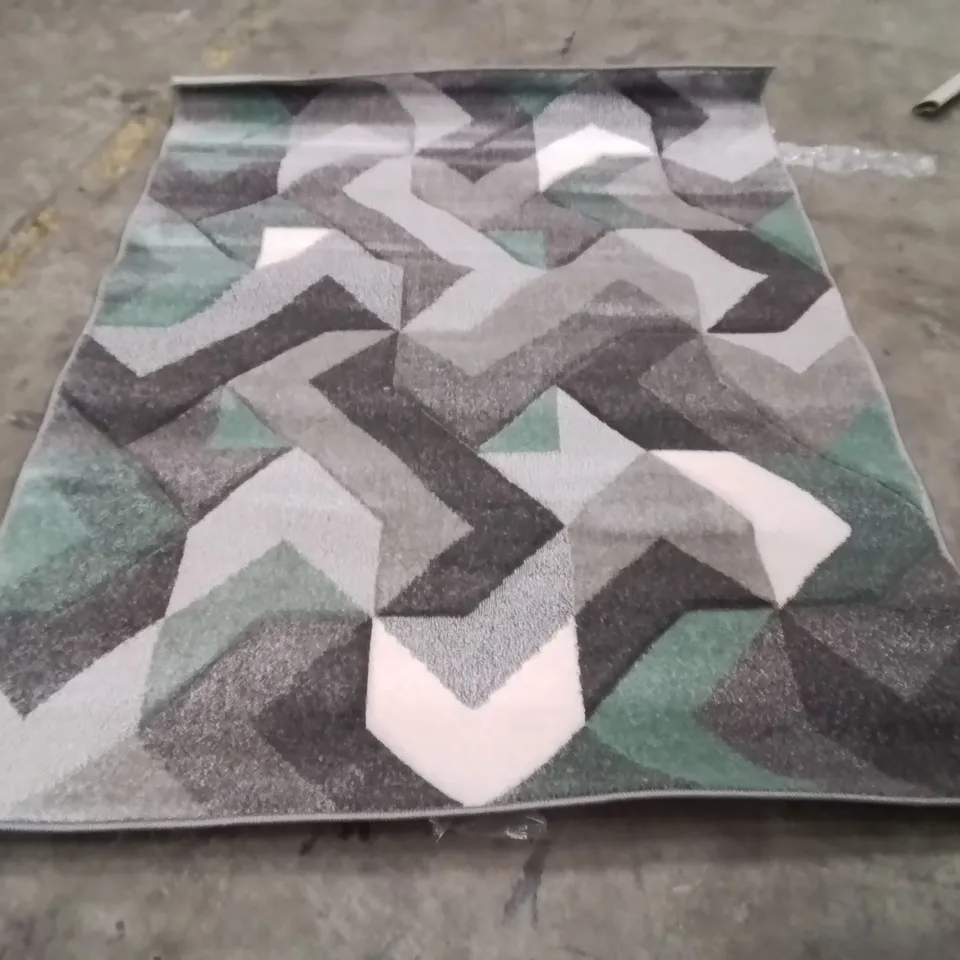QUALITY DESIGNER AREA RUG - APPROXIMATELY 170X120CM