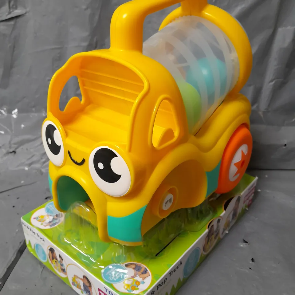 BOXED TOMY PIC & POP TRUCK