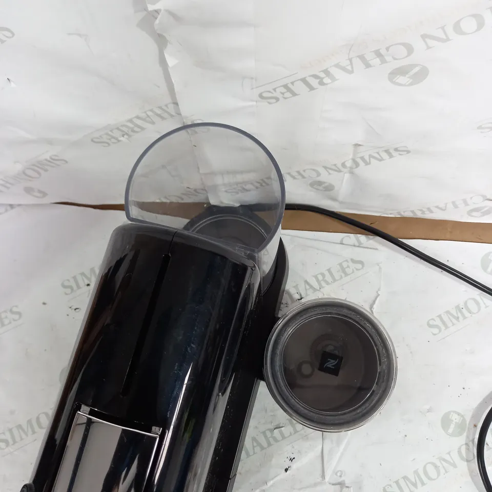 NESPRESSO CITIZ COFFEE MACHINE BY MAGIMIX, BLACK