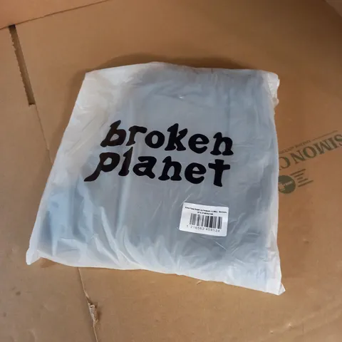 BAGGED BROKEN PLANET STRAIGHT LEG SWEATPANTS XXSMALL MOONSTONE