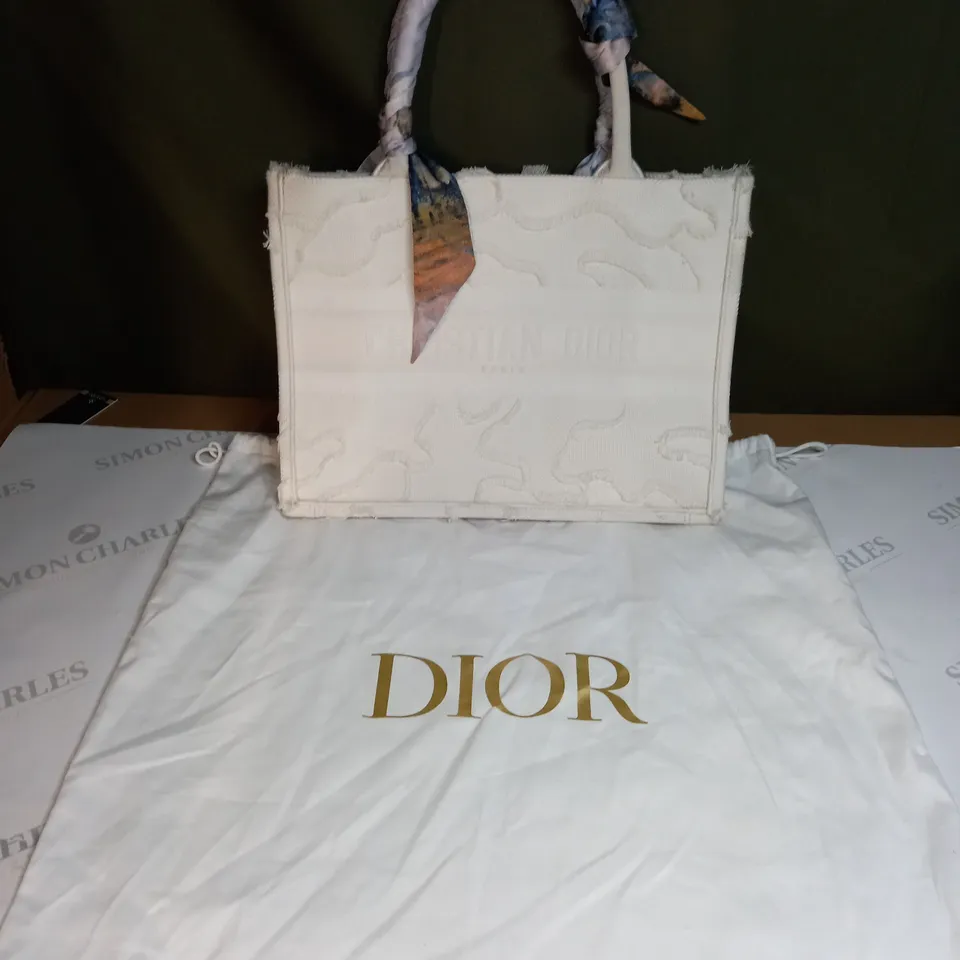 CHRISTIAN DIOR BAG 