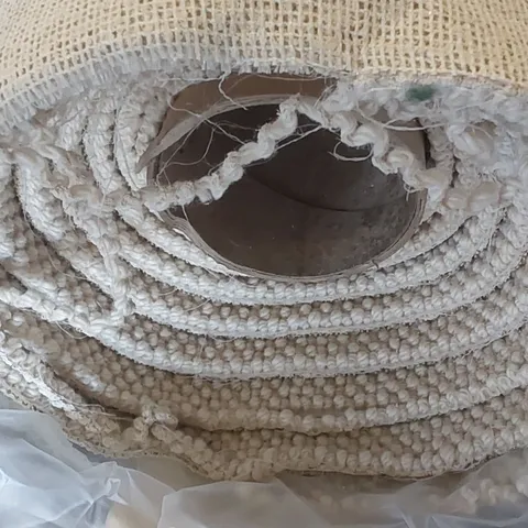 ROLL OF QUALITY STRATHMORE BERBER MINERAL CARPET - APPROXIMATELY 6 x 5m
