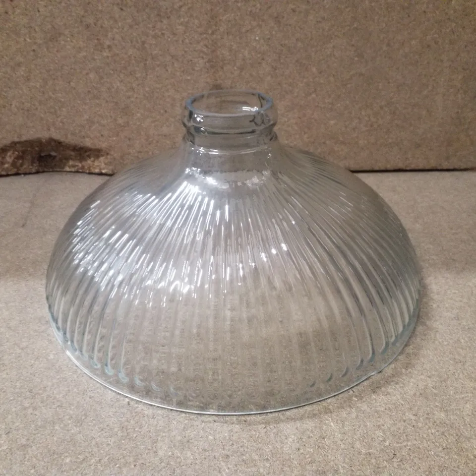 BOXED PACIFIC RIBBED GLASS DOME 