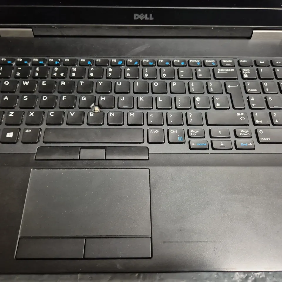 DELL LATITUDE E5570 LAPTOP