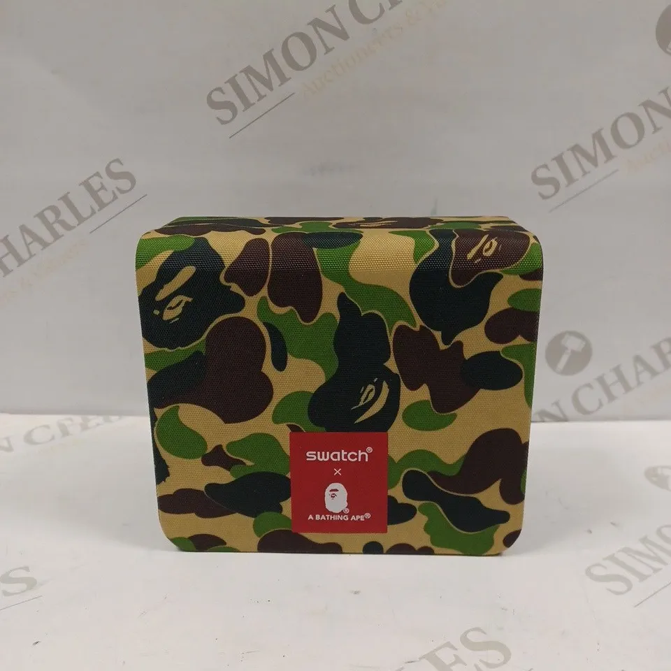 SWATCH X A BATHING APE WATCH WITH CASE