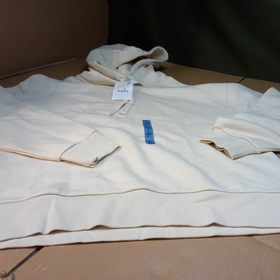 PULL&BEAR CREAM HOODIE - LARGE