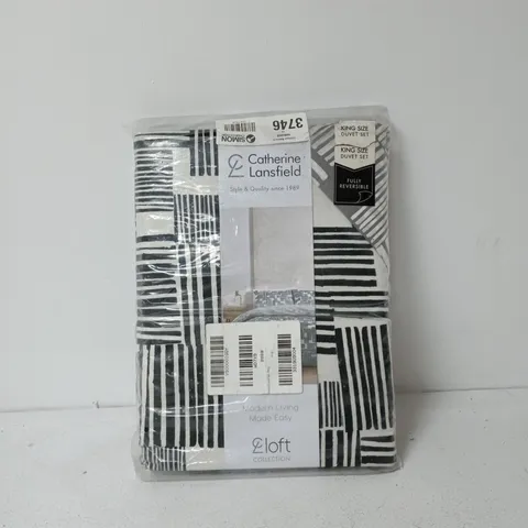 CATHERINE LANSFIELD KING SIZE DUVET SET REVERSIBLE