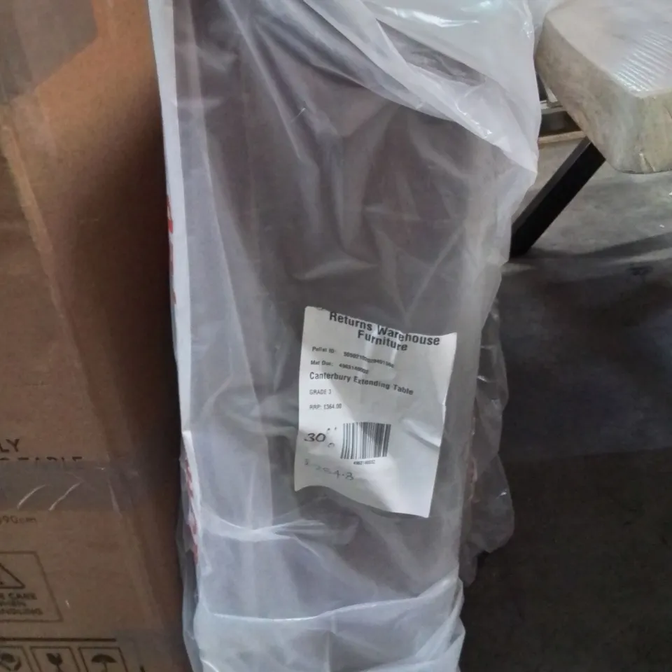 WRAPPED CANTERBURY EXTENDING DINING TABLE