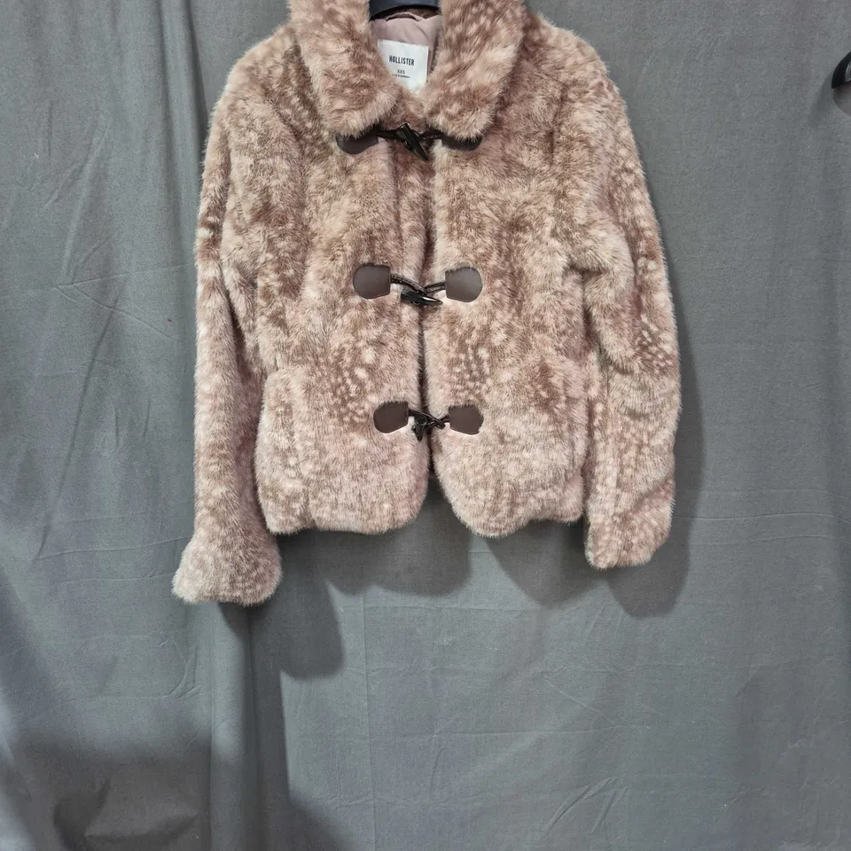 HOLLISTER FAUX FUR COAT – PINK BEIGE, UK 4 (XXS)