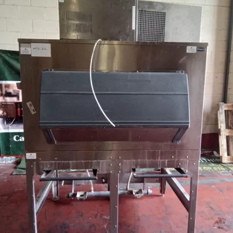 COMMERCIAL FOLLETT LARGE ICE MAKER WITH VENTILATION