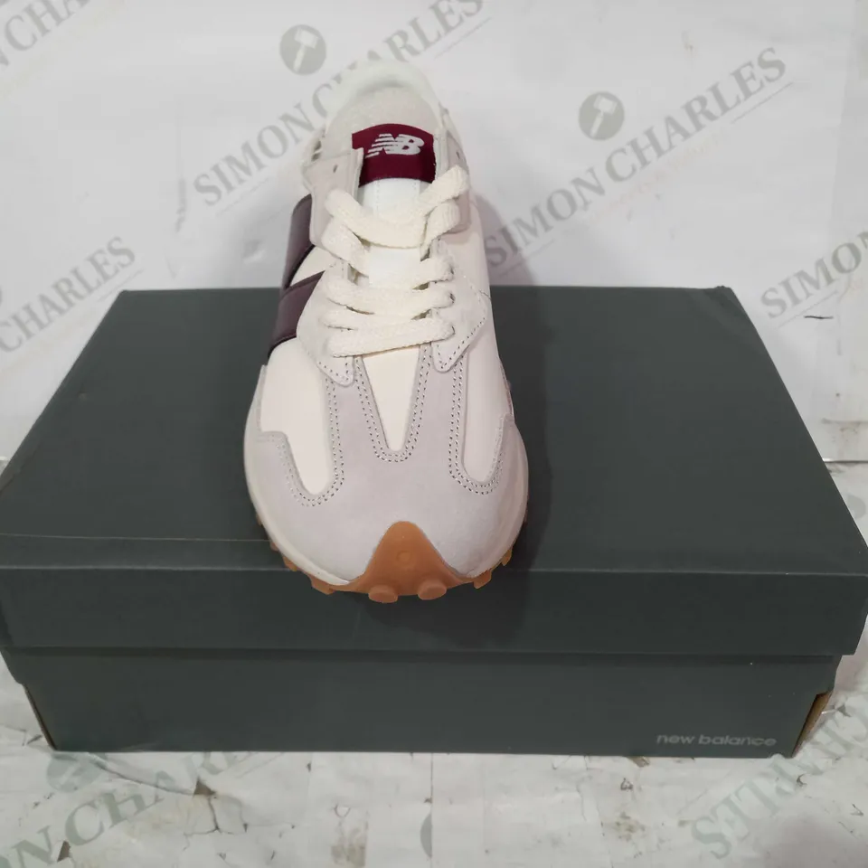 BOXED PAIR OF NEW BALANCE 327 SHOES IN CREAM/BROWN UK SIZE 6.5