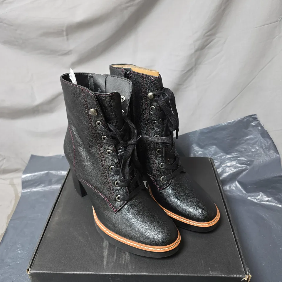 NATURALIZER  BLACK LEATHER LACE-UP ANKLE BOOTS – CHUNKY HEEL SIZE 4