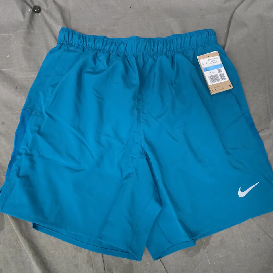 NIKE STANDARD FIT 7" LENGTH SWIM SHORTS IN BLUE SIZE UNSPECIFIED