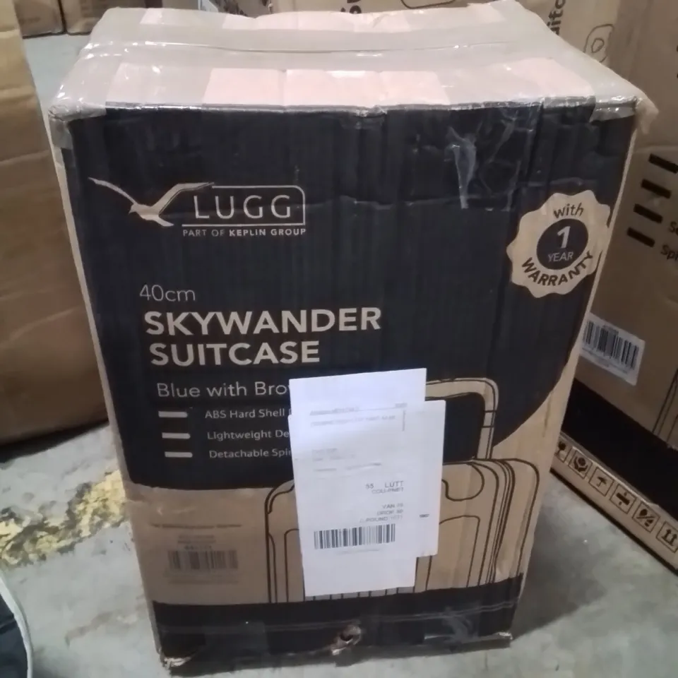 BOXED LUGG 40CM SKYWANDER SUITCASE BLUE WITH BROWN 