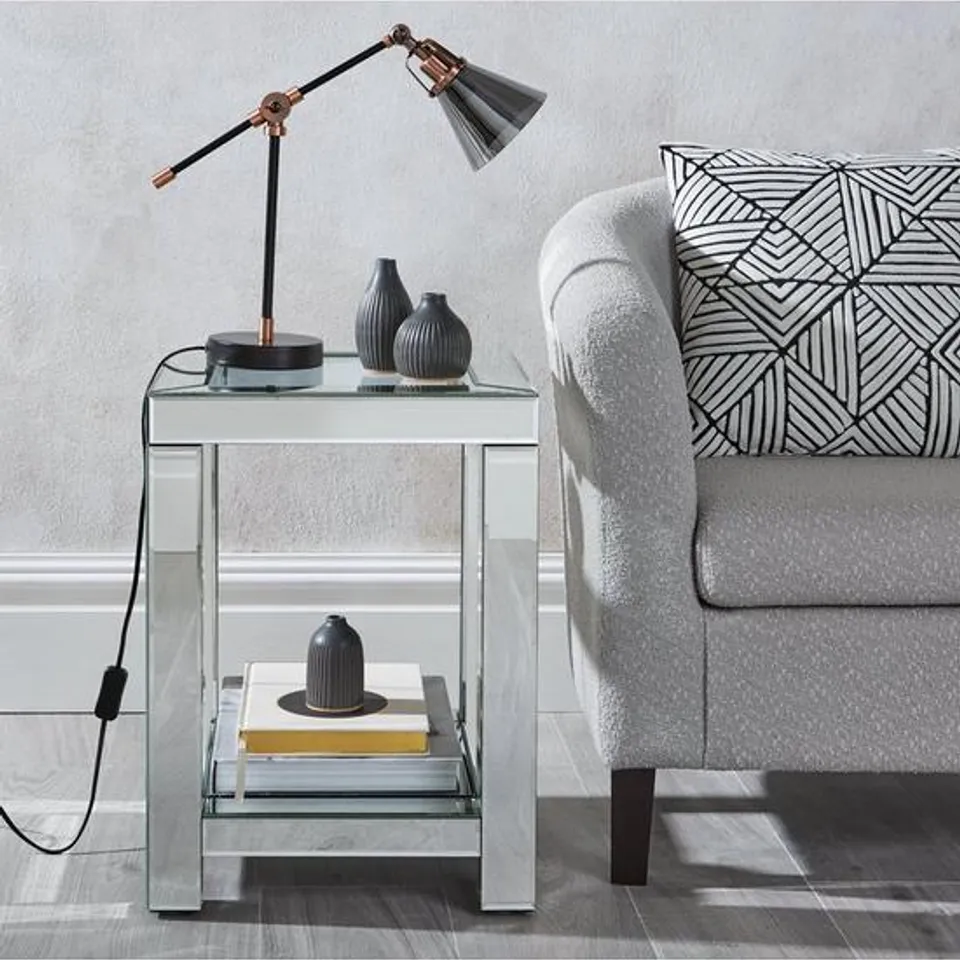 BOXED FREYA MIRRORED SIDE TABLE