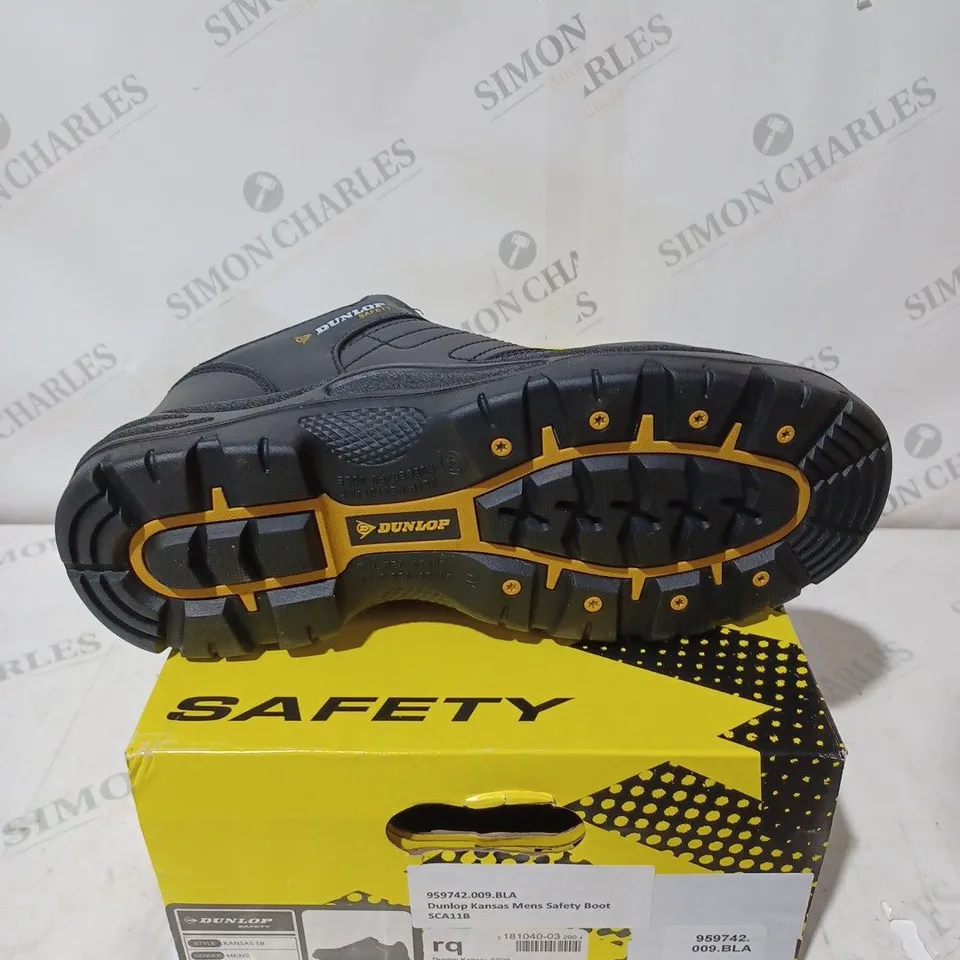 DUNLOP SAFTEY KANVAS SB IN BLACK SIZE 9