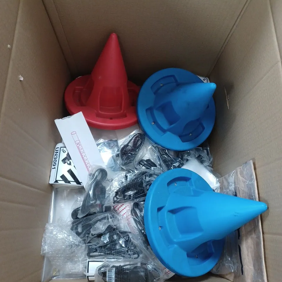 LARGE BOX OF ASSORTED ITEMS TOO INCLUDE HEAT WIRE , WALL PLUGS , KEYBOARDS , ETC - COLLECTION ONLY