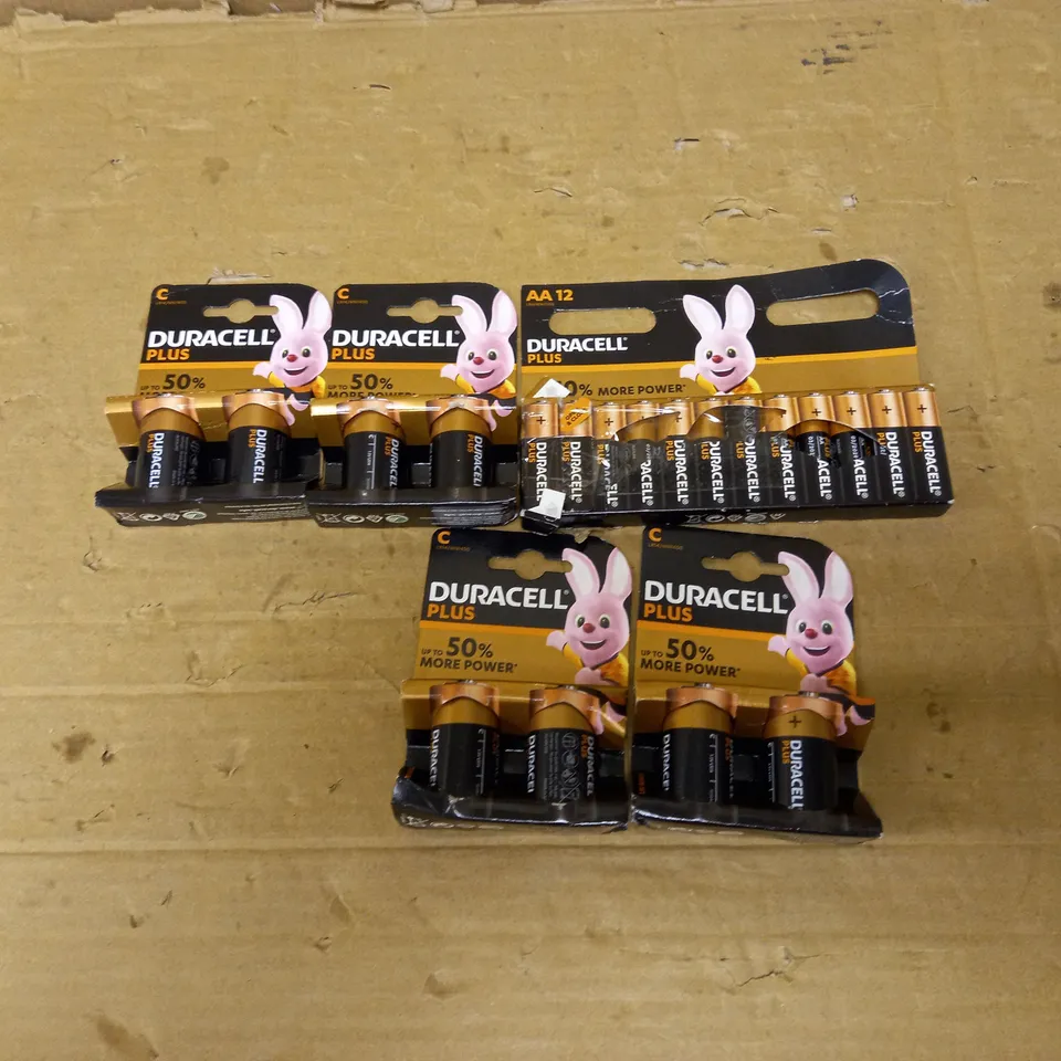 LOT OF 5 ASSORTED PACKS OF DURACELL BATTERIES IN VARIOUS SIZES