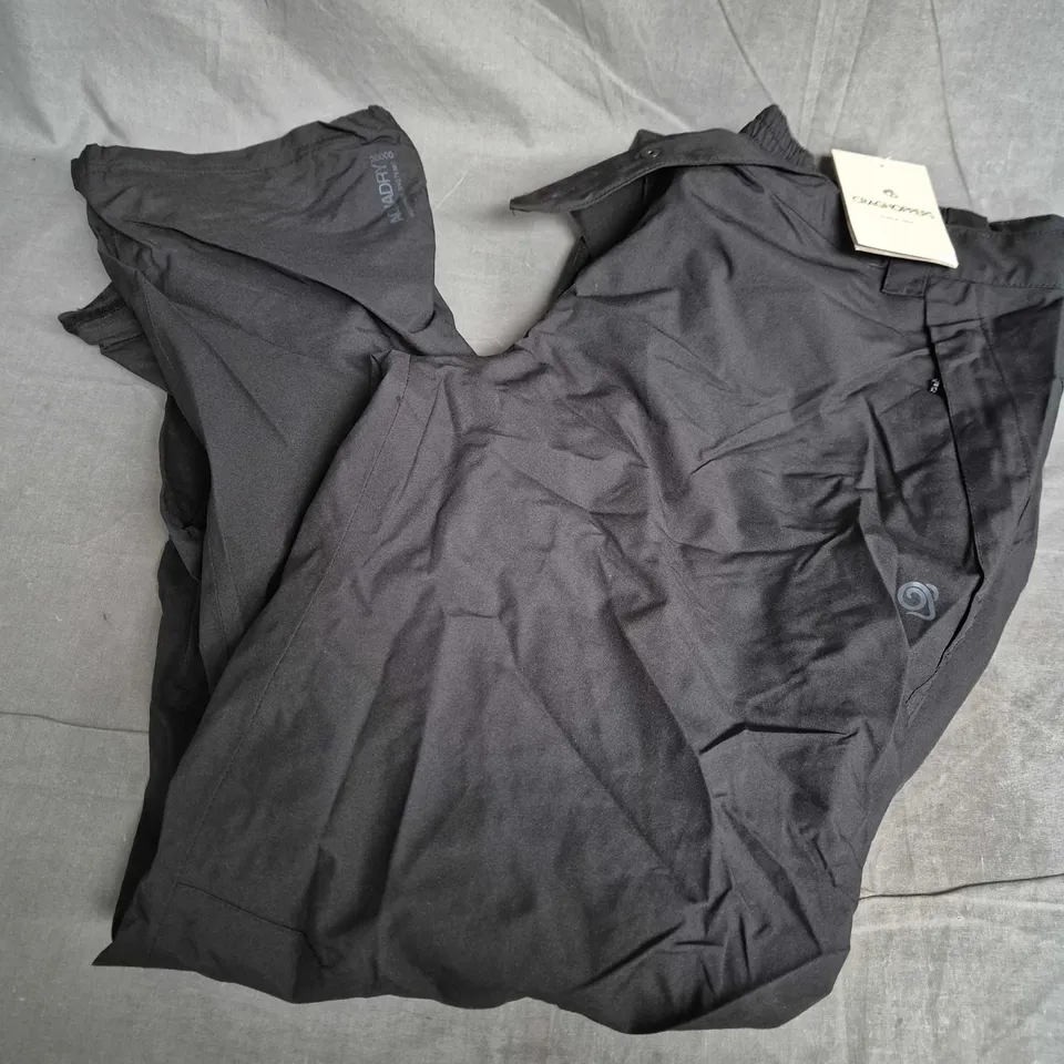 CRAGHOPPERS AIREDALE TROUSERS - MINDFULLY MADE - BLACK - UK 22 (EU 48, US 18)