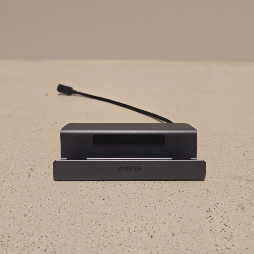 ANKER USB-C DOCKING STATION