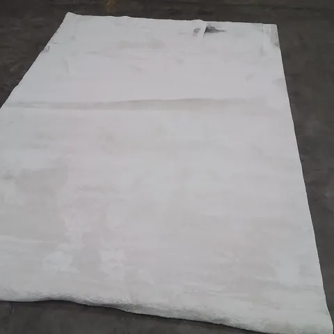 QUALITY DESIGNER AREA RUG - APPROXIMATELY  200x290cm