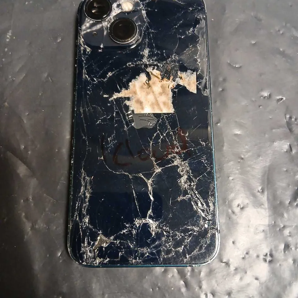APPLE IPHONE – CRACKED SCREEN MODEL UNVERIFIED