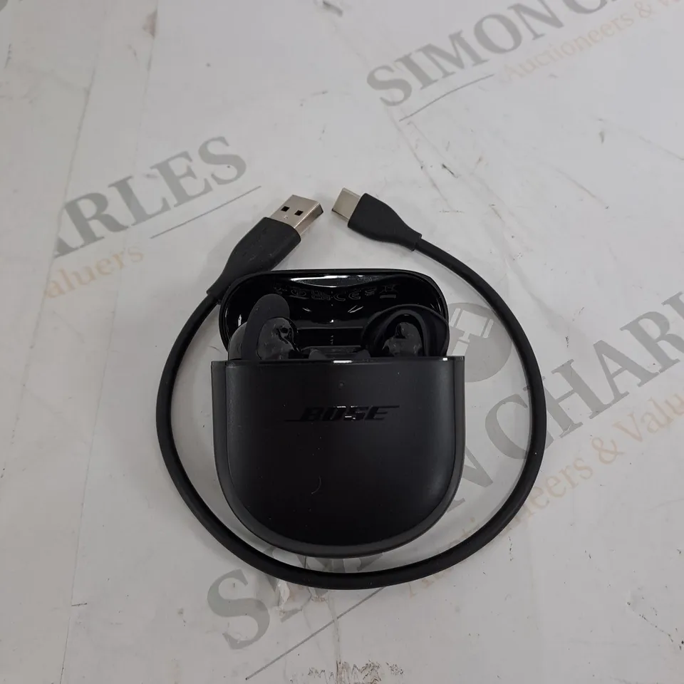 BOSE QUIETCOMFORT II WIRELESS BLUETOOTH NOISE-CANCELLING EARBUDS - TRIPLE BLACK